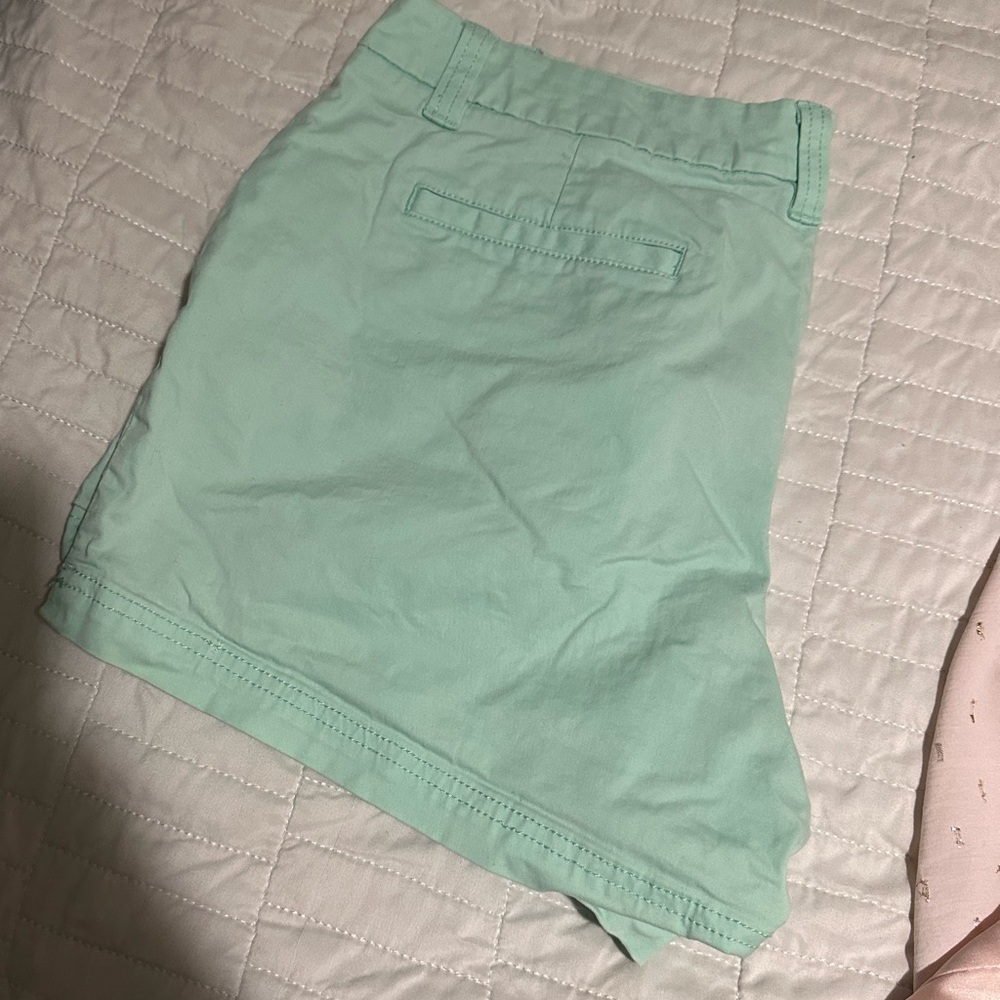 Magellan Outdoors Mint Green Women's Shorts
